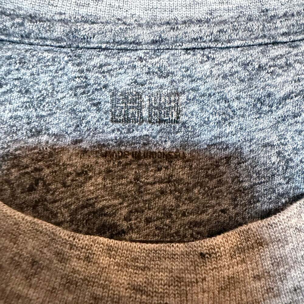 Uniqlo Men's Gray Marled Crewneck Fleece Pullover Sweatshirt - Picture 2 of 5